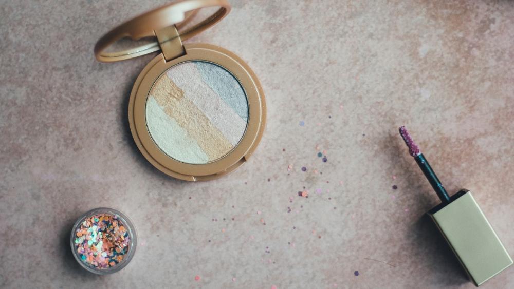 Why Water-Free Beauty is on the Rise