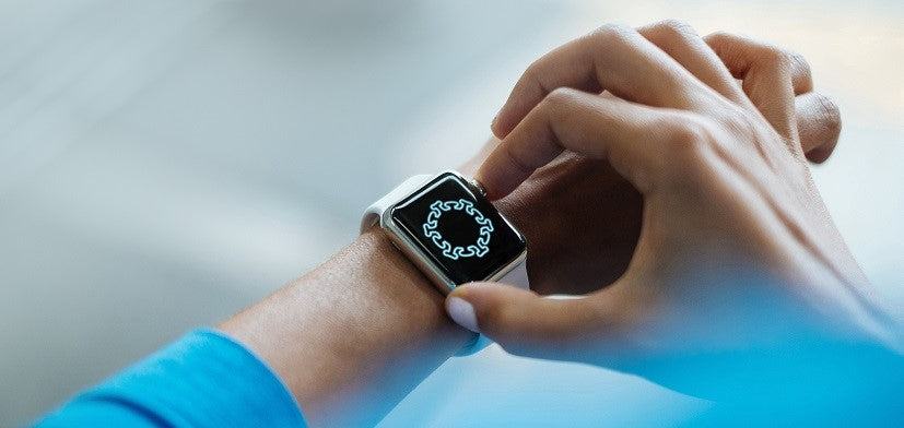 ¿Se puede detectar COVID-19 con un Smartwatch o Fitbit?