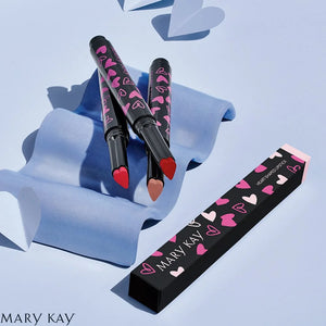 Mary Kay lanza un labial en forma de corazón con colores que cambian vidas