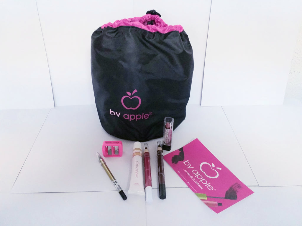 Trivia: Gana un kit de Cosmeticos By Apple  Cosmetics