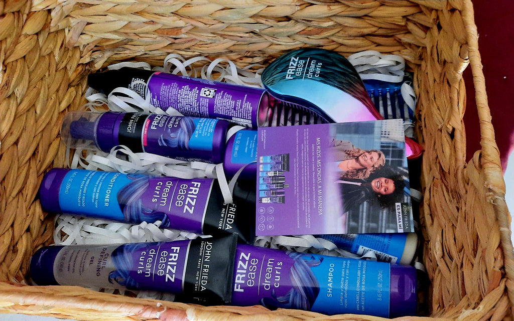 Trivia: Gana un kit de John Frieda Frizz ease