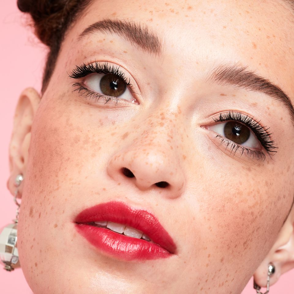 Trivia: Gana una mascara BADgal BANG! Waterproofde Benefit