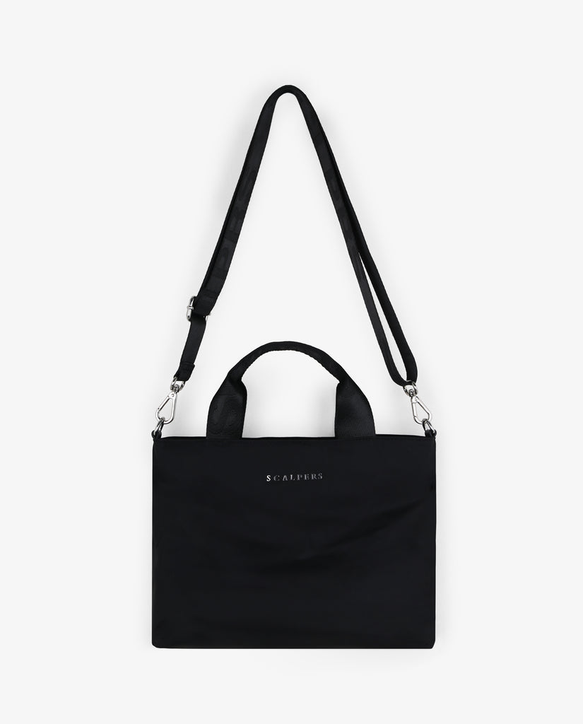 SCALPERS WOMAN PRESENTA SU COLECCIÓN PRIMAVERA- VERANO 2023