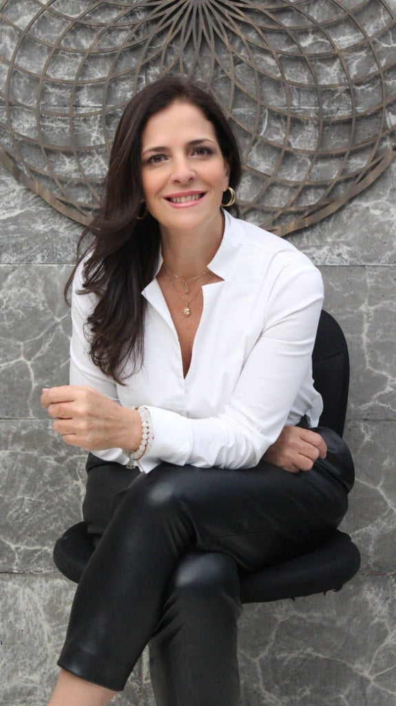 Qué es la microbiota en la piel y cómo cuidarla por Adriana Azuara