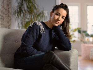 ALY RAISMAN: DE LA OSCURIDAD A LA LUZ