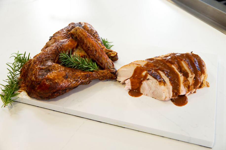 Pavo en salsa de ponche de frutas para lucirte en Navidad y Año Nuevo