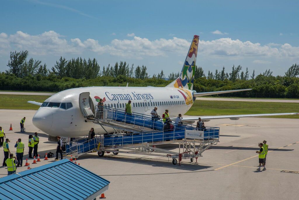 Cayman Airways relanzará vuelos directos a Panamá en junio