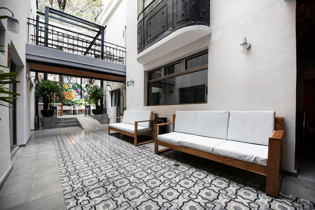 Espacios creativos e innovadores en hoteles con un escenario que acerca al visitante al arte