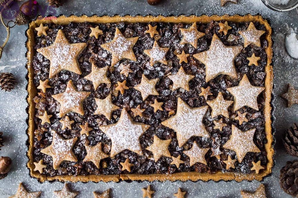 Festive Starry Mince Pie Tart – Cute Christmas Desserts