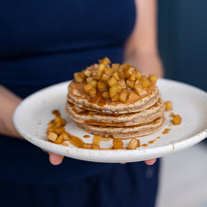 Hot Cakes con manzana al estilo Aires de Campo