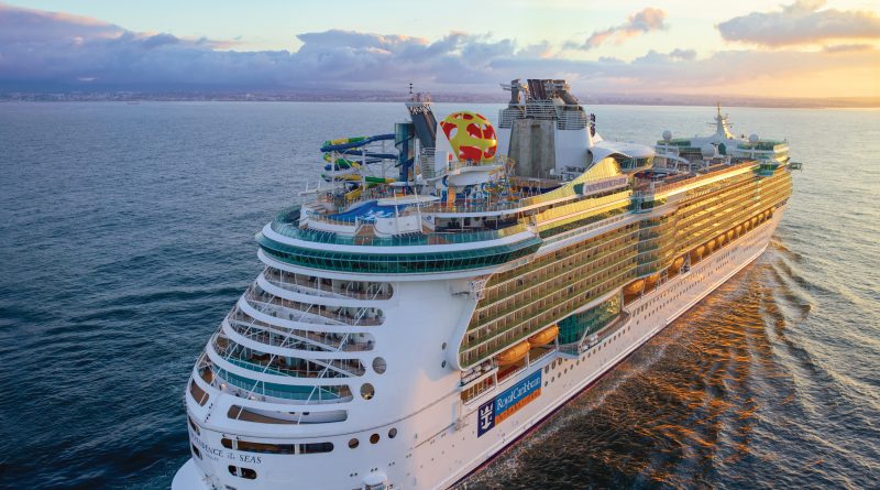ROYAL CARIBBEAN CELEBRA LA COLOCACIÓN DE LA QUILLA DEL ICON OF THE SEAS