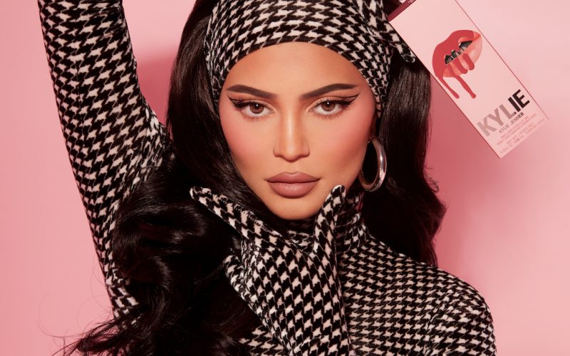 Los productos de Kylie Cosmetics y Kylie Skin ya están en todo México