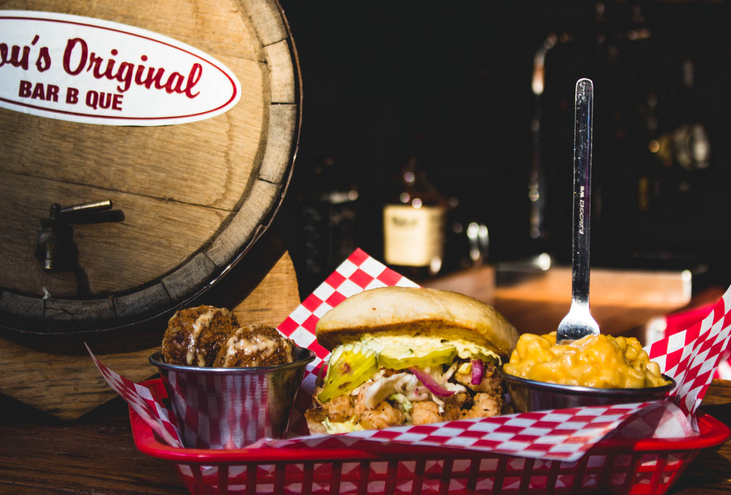 Mou’s Original Bar B Que: El mejor lugar de Barbeque ha llegado a la ciudad