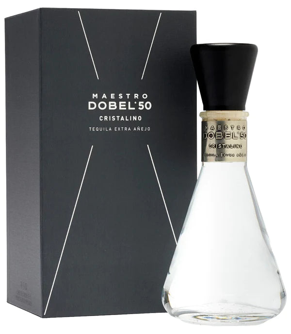 Maestro Dobel presenta: Dobel 50 Cristalino Onora