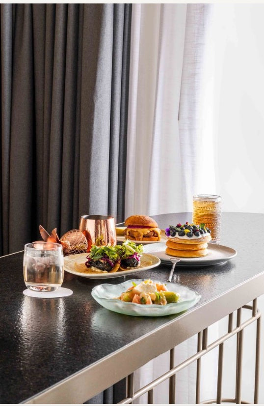 Mondrian Mexico City Condesa da la bienvenida a una de sus temporadas más vibrantes con experiencias únicas: Día de Muertos y F1