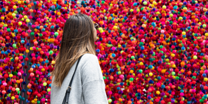 Pompones Mexicanos: la Instagrameable y colorida instalación ahora en Plaza Satélite