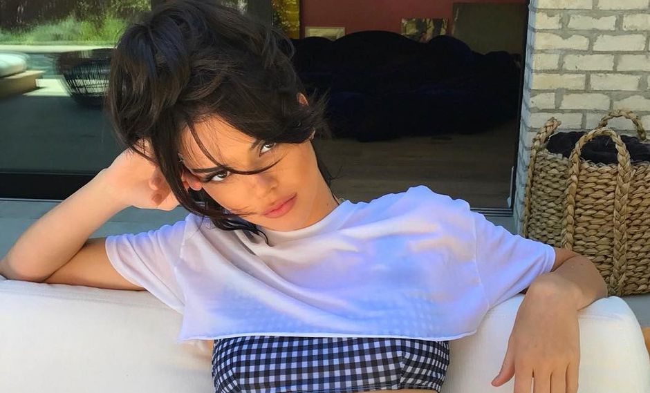 Kendall Jenner publica fotografías del detrás de cámaras del Versace Fashion Week