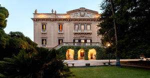 La villa de la Mejor Serie del 2023 está ahora en Airbnb