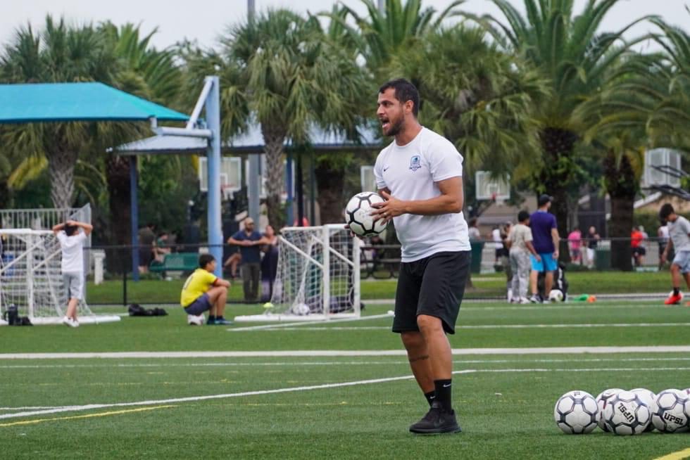 Fútbol: Empiezan los “tryouts” en EEUU y el experto Wilfredo Meléndez