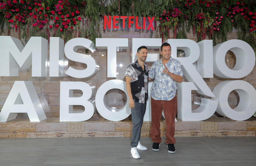 Adam Sandler y Luis Gerardo Méndez se reunieron con los medios de comunicación en México