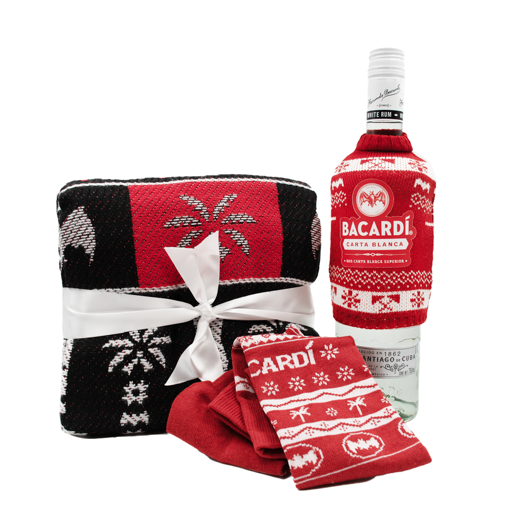 ¡La temporada Navideña se viste con el Ugly Poncho más esperado de Bacardí!