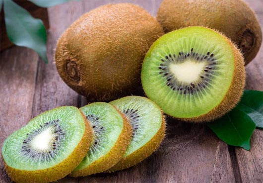 KIWIS DE CHILE: EL INGREDIENTE PERFECTO PARA DISFRUTAR DEL VERANO
