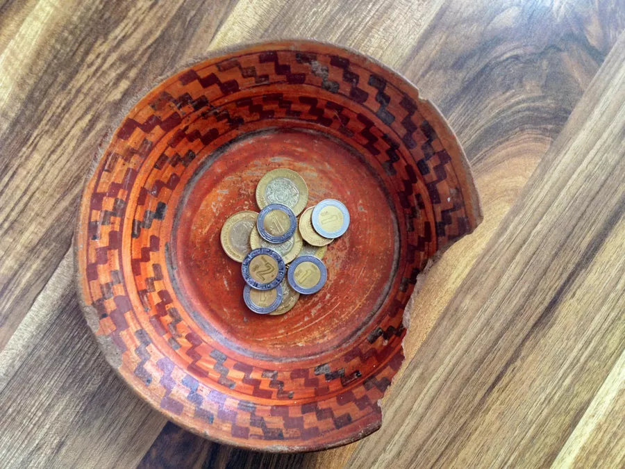 Five things you should know about tipping in Mexico