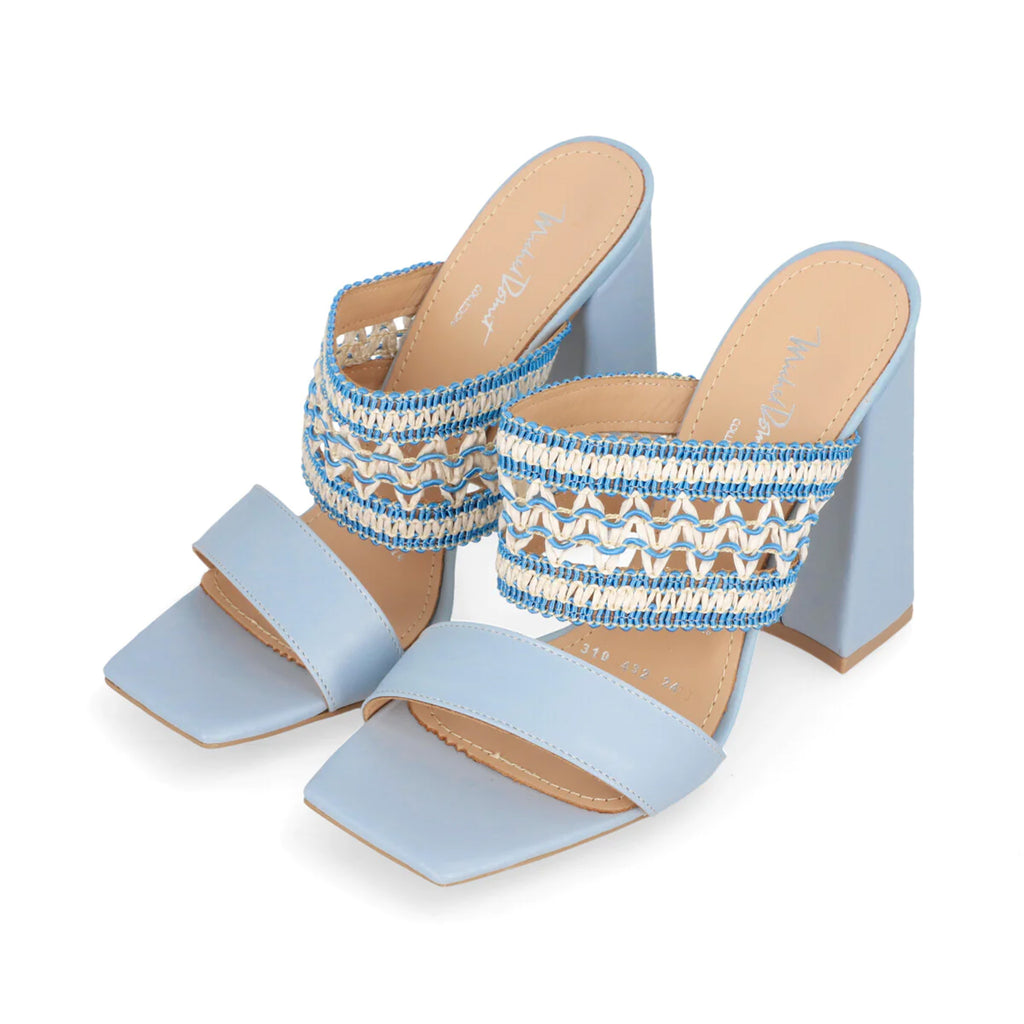 Eleva tu Estilo en Navidad con esta guía de regalos exclusiva