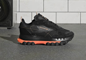 Cardi B x Reebok presentan el nuevo colorway de la silueta Classic Leather Cardi