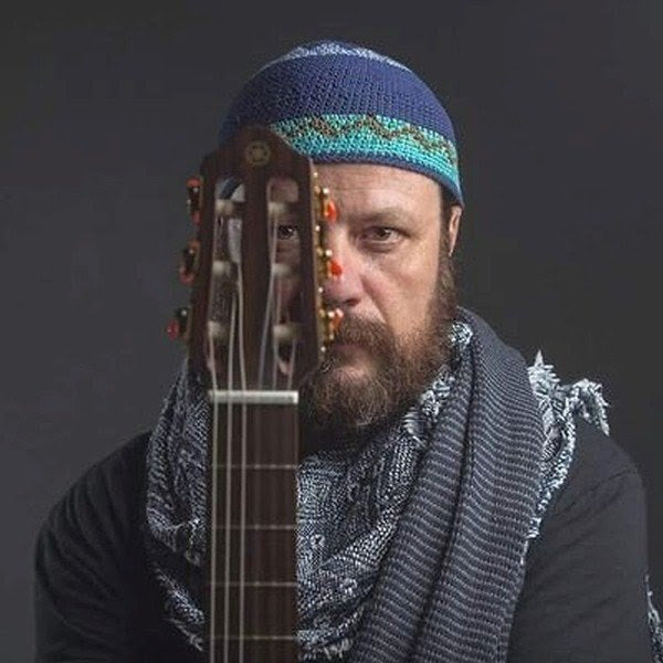 Disfruta de una noche bohemia con la música de Nicho Hinojosa el 28 de septiembre en Ciudad de México