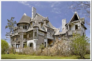 Halloween Haunted Homes For Sale - Would You Buy a Haunted Home?